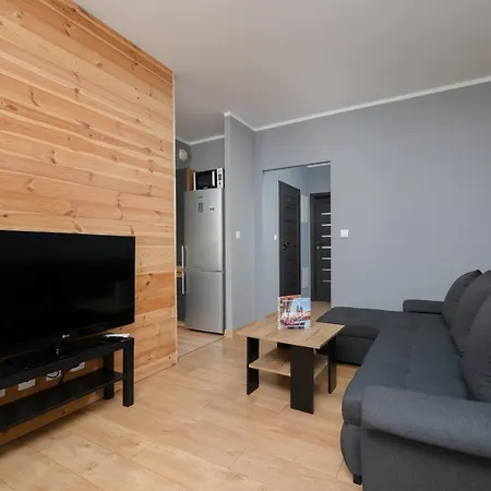 Osiedle Avia Family In With Balcony By Renters דירה קרקוב